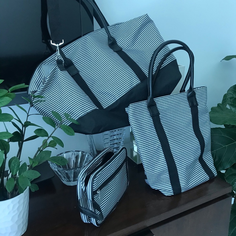 Three piece travel set